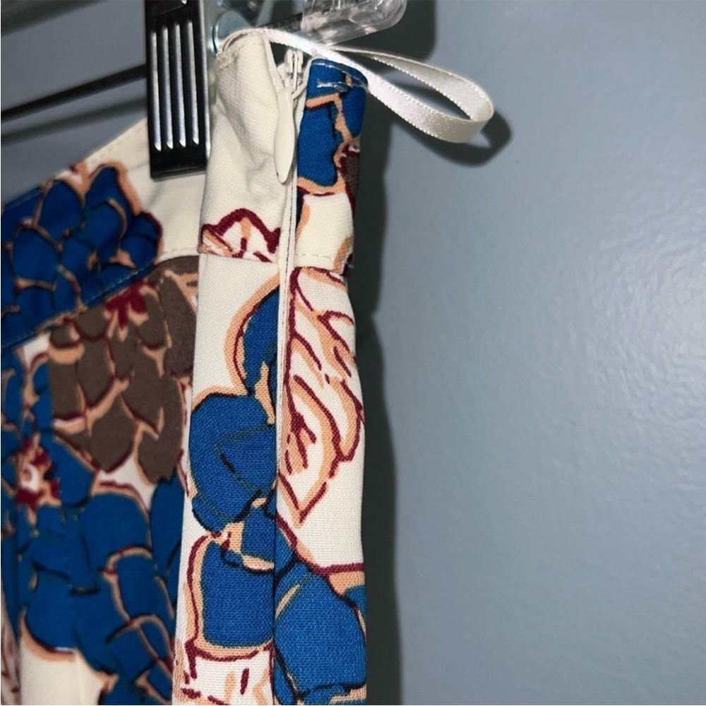 Ark & co- Floral pants - Picture 3 of 5